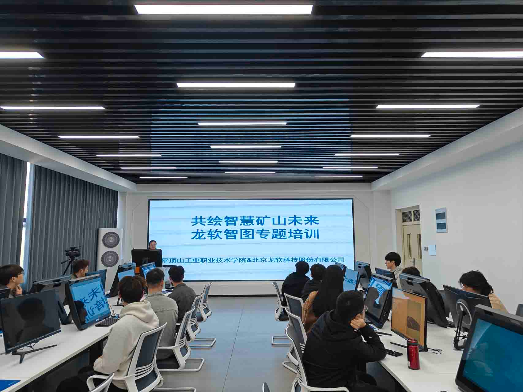 兴发xf(中国区)游戏有限公司
