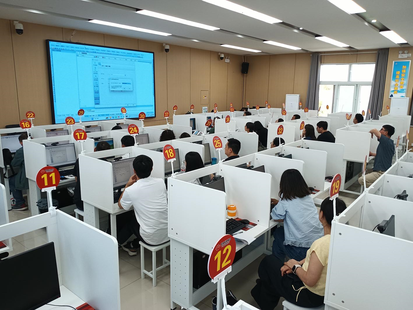 兴发xf(中国区)游戏有限公司